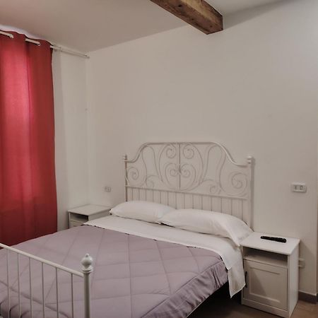 Casa Paradigna Parma Bagian luar foto