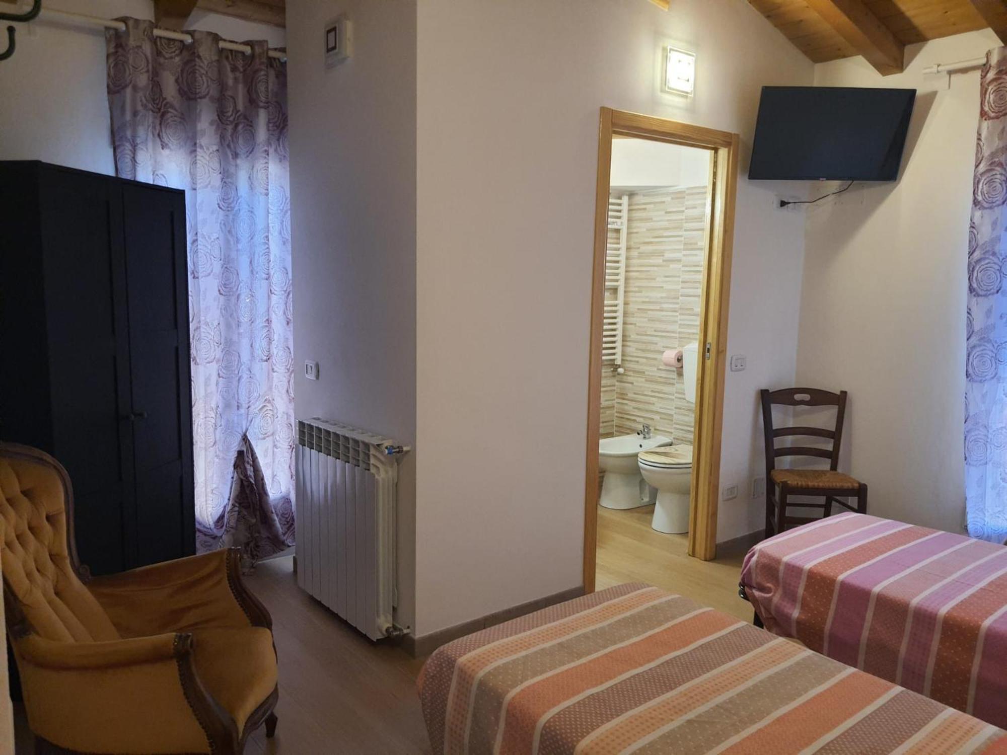 Casa Paradigna Parma Bagian luar foto