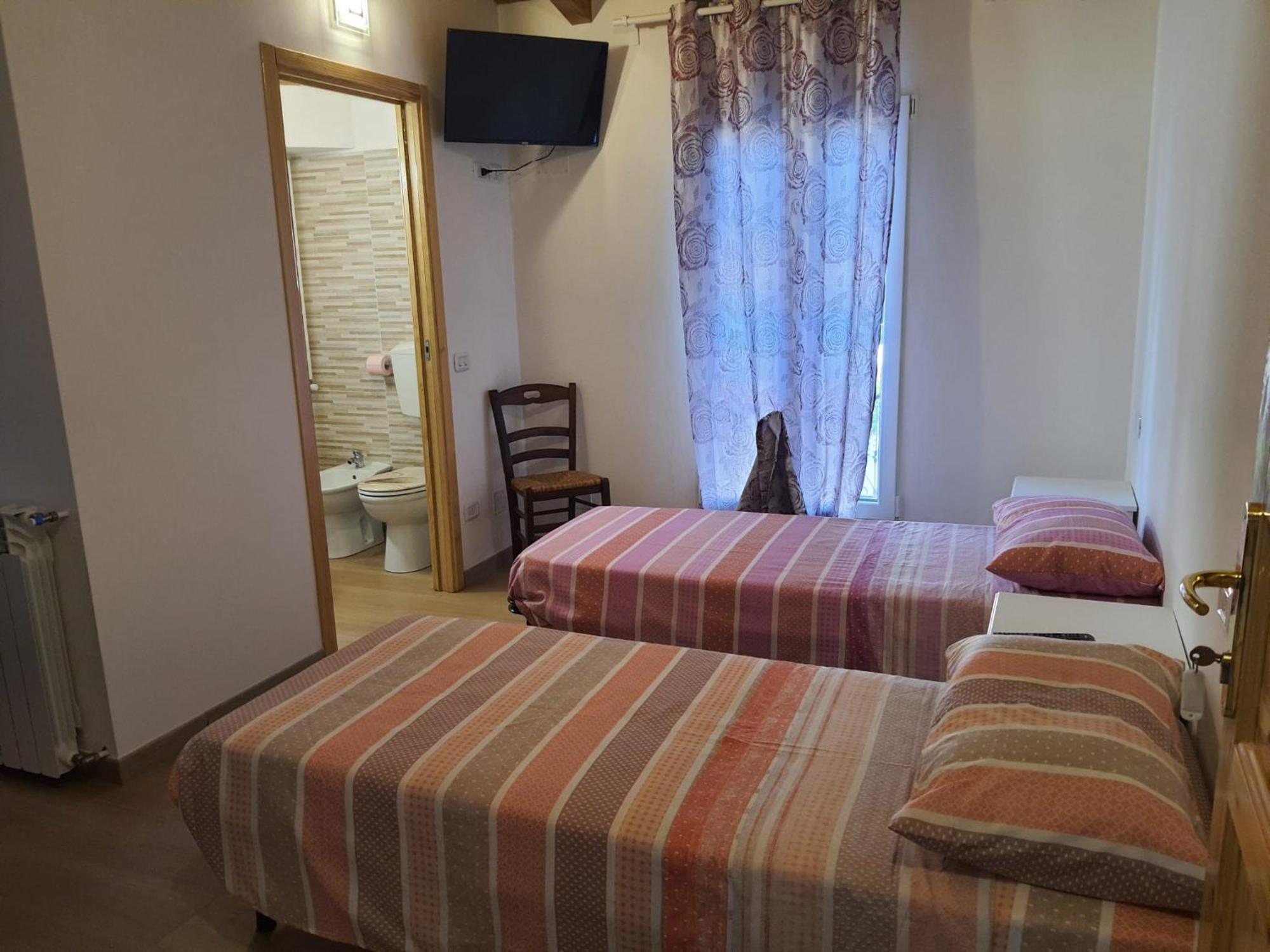 Casa Paradigna Parma Bagian luar foto